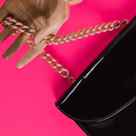 Mini 1950’s Patent Leather Handbag w/ Gold Chain - Picture 6 of 11